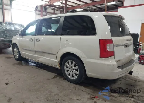 2013 Chrysler Town & Country Touring-L из США, поврежденный, VIN 2C4RC1CG7DR571705